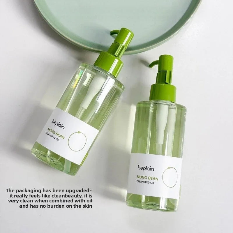 Mung Bean Revitalizing Essence – Premium Korean Purity Collection 4PCS set Cleansing Foam, Serum, exfolliater and mask